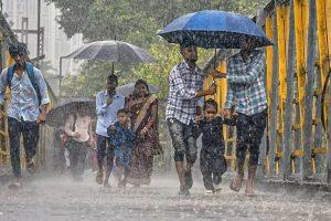 Bihar Mausam Samachar: पश्चिम चंपारण-सारण समेत बिहार के 7 जिलों में होगी भयंकर बारिश, IMD ने जारी किया ऑरेंज अलर्ट