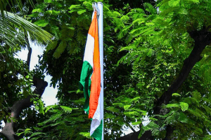 Begusarai News: 15 अगस्त की खुशी मातम में बदली! झंडा निकालने के दौरान लगा करंट, छात्र की मौत