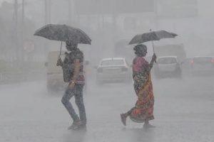 Bihar Weather: बिहार का मौसम अगले तीन घंटे में बिगड़ने वाला है, इन जिलों में भारी बारिश का अलर्ट जारी&#8230;