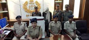छिनतई के प्रयास का आरोपी गिरफ्तार, देसी पिस्टल व जिंदा कारतूस बरामद