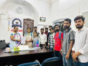 अखिल भारतीय विद्यार्थी परिषद ने प्राचार्य को सौंपा 11 सूत्री मांग पत्र