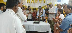 Jamshedpur News : एमजीएम : मेडिसिन विभाग के डॉ संजय पांडे को दी गयी विदाई