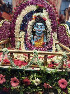 Ranchi News : कांवड़िए बच्चों ने किया महाकाल का जलाभिषेक, शहर में गूंजे शिव भजन