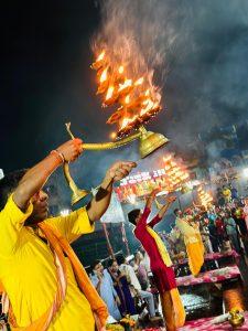 शिव आराधना सह महाआरती का हुआ आयोजन