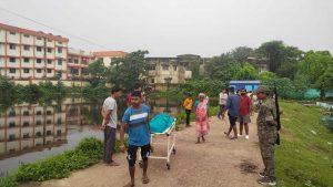 अस्पताल से लापता मरीज का तालाब में मिला शव