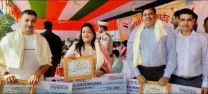 स्वतंत्रता दिवस पर जिले के तीन व्यवसायियों को मिला भामाशाह सम्मान