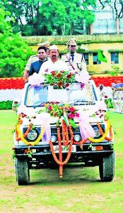 Chaibasa News : हिंसा त्याग कर राष्ट्र की मुख्यधारा से जुड़ें भटके नौजवान &#8211; दीपक बिरुआ