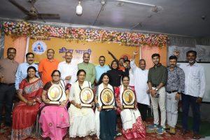 jeejamata award to international player jamshedpur: अंतरराष्ट्रीय खिलाड़ियों के माताओं को मिला सम्मान