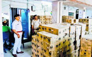 Patna News : ट्रक से 50 लाख की अंग्रेजी शराब जब्त, दो गिरफ्तार