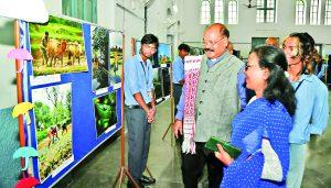 Ranchi News : फोटोग्राफी दिवस पर छात्रों की प्रतिभा और रचनात्मकता का प्रदर्शन