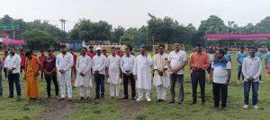 Bokaro News : बारीग्राम में दरकू हाड़ी मेमोरियल फुटबॉल टूर्नामेंट शुरू
