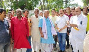 hajipur news. दौलतपुर चांदी में तीन सड़कों का विधायक ने किया शिलान्यास